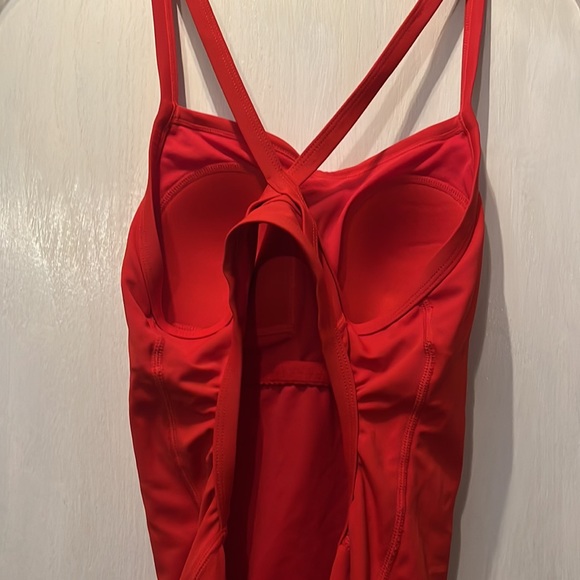 Red Competition Suit - Picture 7 of 7